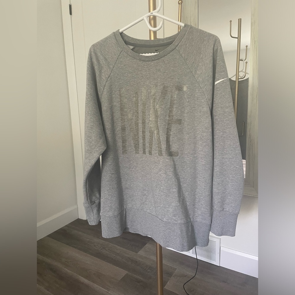 Nike DriFit Crew Neck